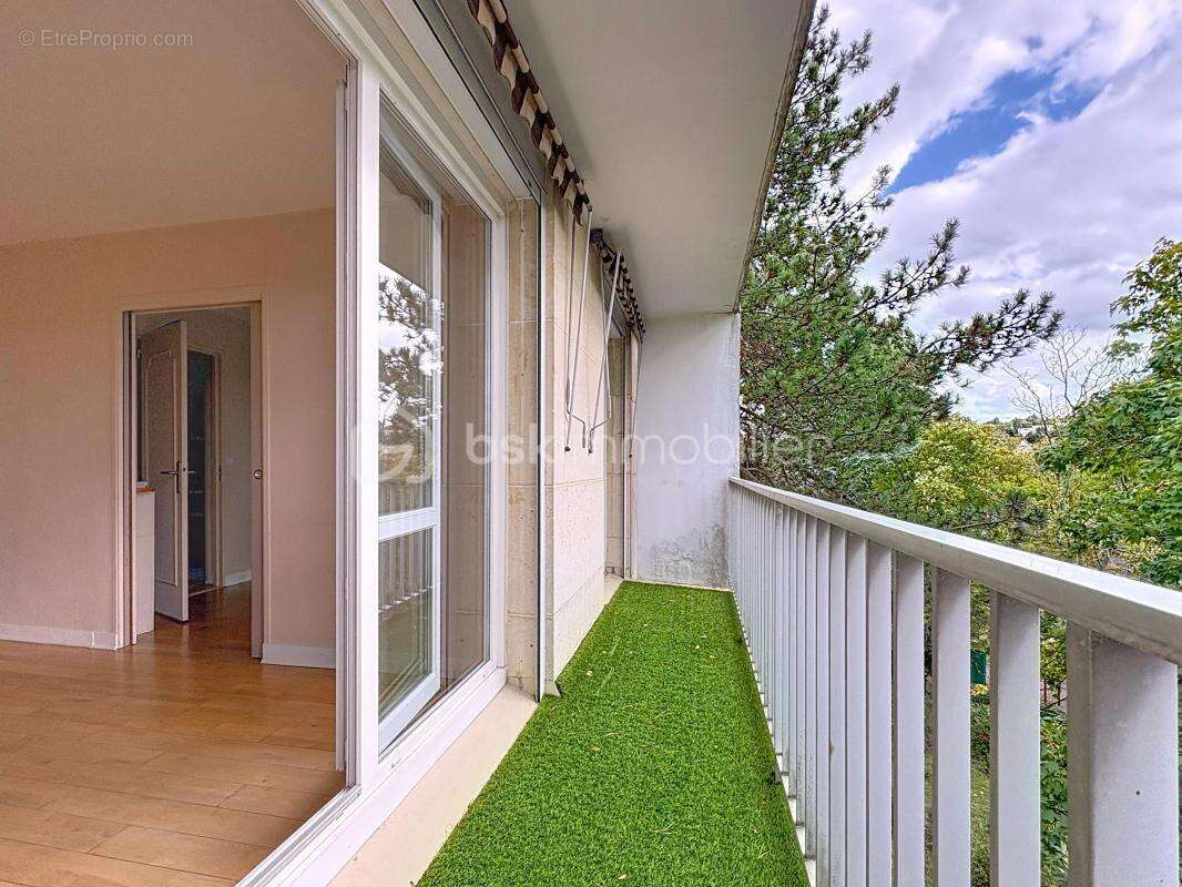 Appartement à RUEIL-MALMAISON