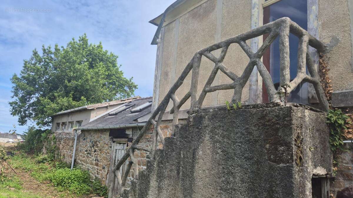 Maison à PLOUGASNOU