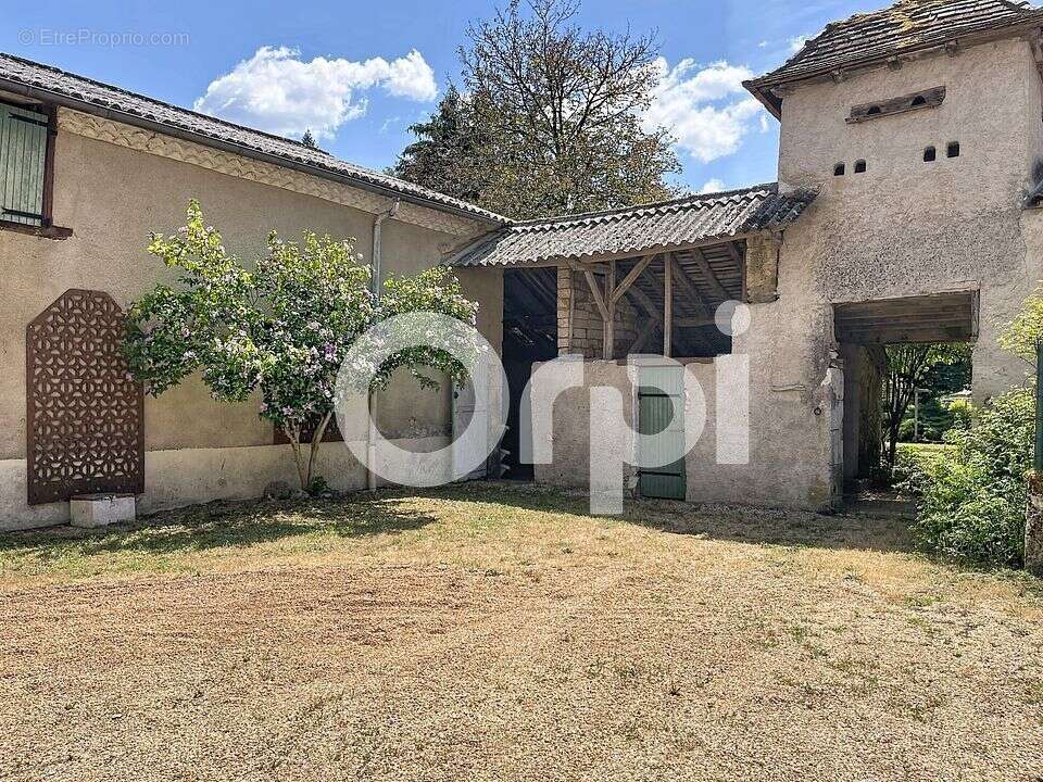 Propriété à vendre à Savignac Les Eglises - photo 10