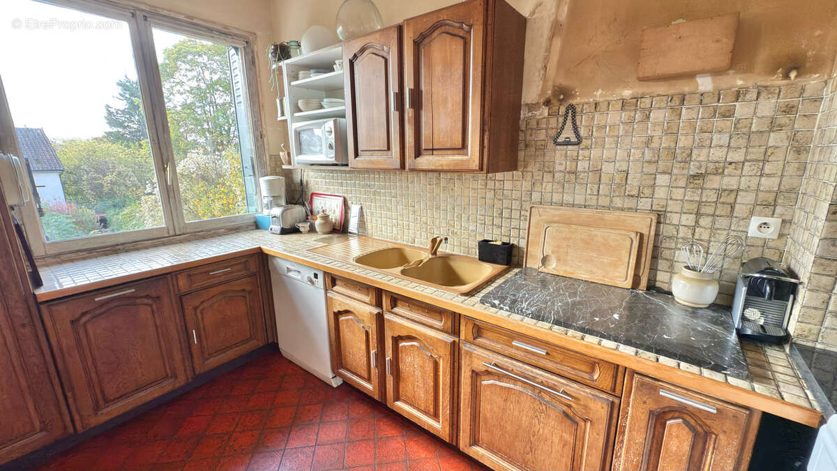 Maison à SAINT-GRATIEN