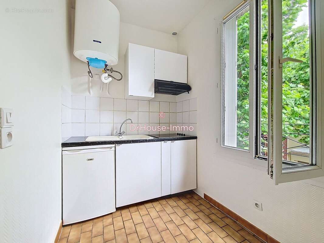 Appartement à LE BOURGET