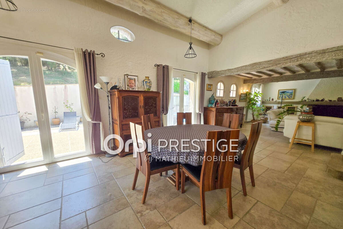 Maison 149 m² à Biot  - photo 8