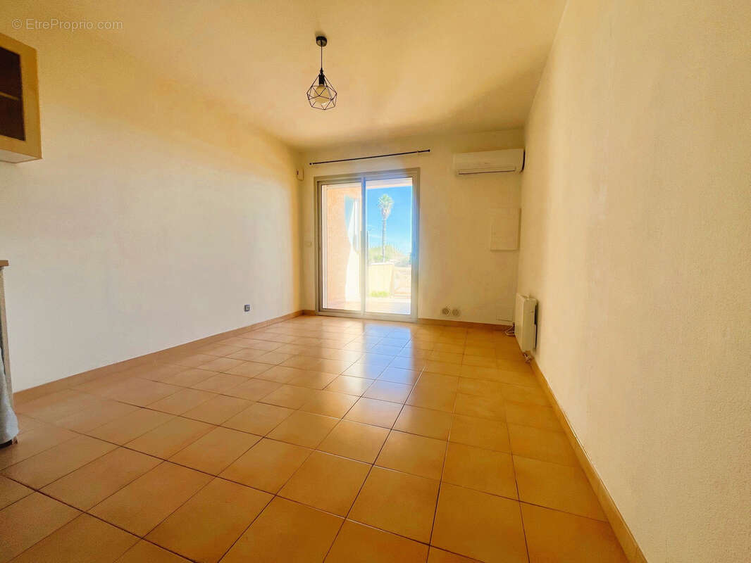 Appartement à SAINTE-MARIE