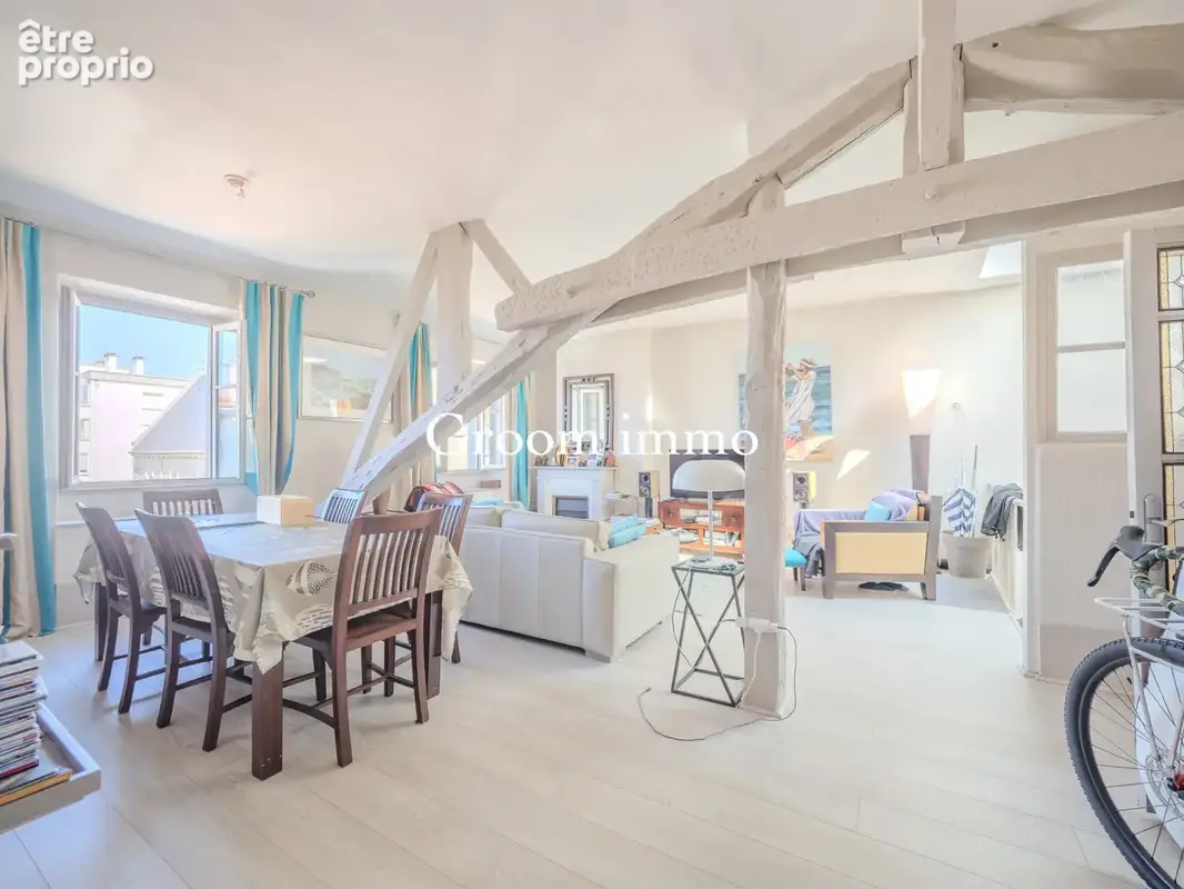 Exclusivité, Biarritz Hyper centre, bel appartement traversant - photo 4