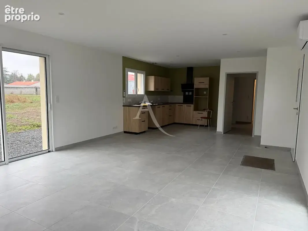 Maison La Limouziniere 3 pièce(s) 90 m2 - photo 3