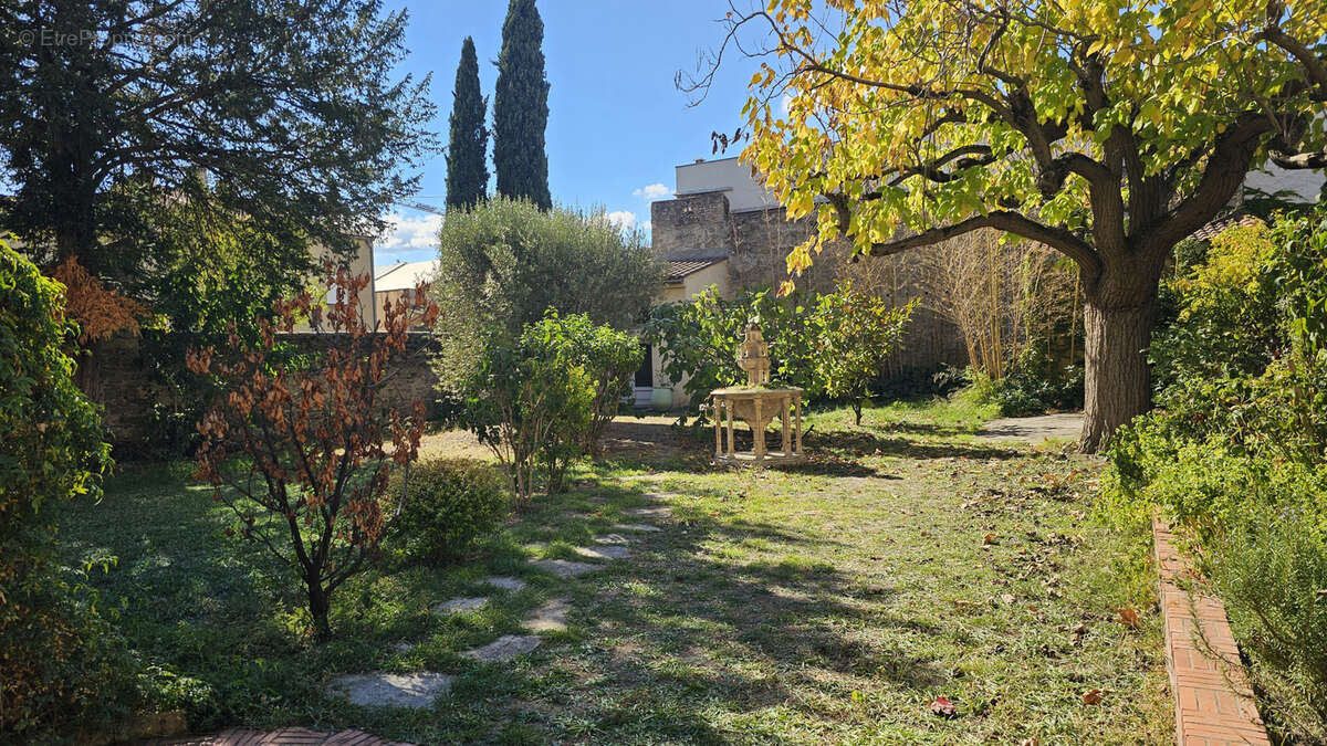 Appartement à CARCASSONNE