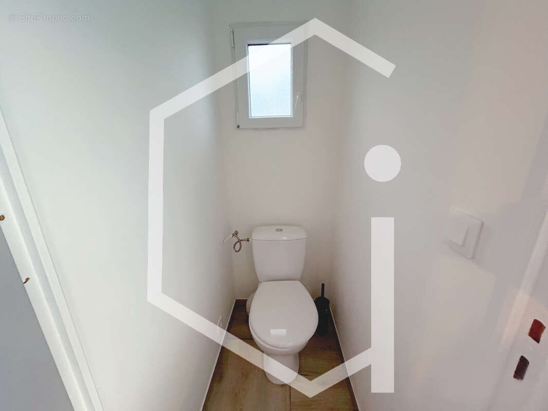 Maison à MESVES-SUR-LOIRE