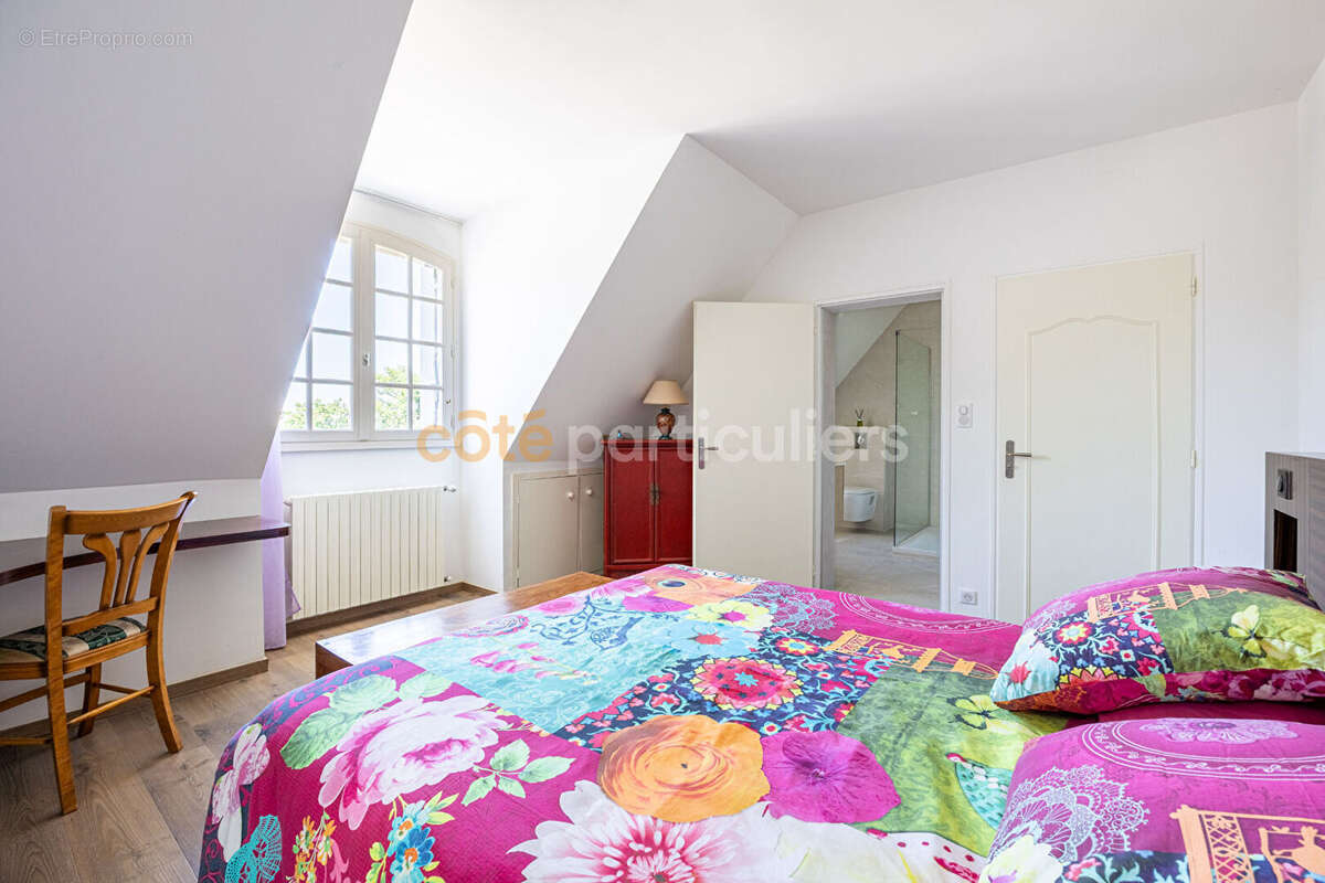 Propriété d'exception unique -- 410 m2 habitable -- 23 714 m2 de parc arboré -- proche de nantes - photo 10