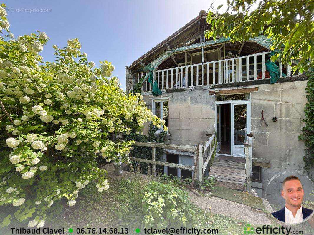 Maison à JARNAC