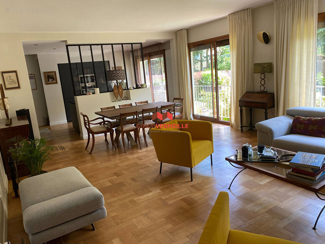 Appartement à VAUCRESSON