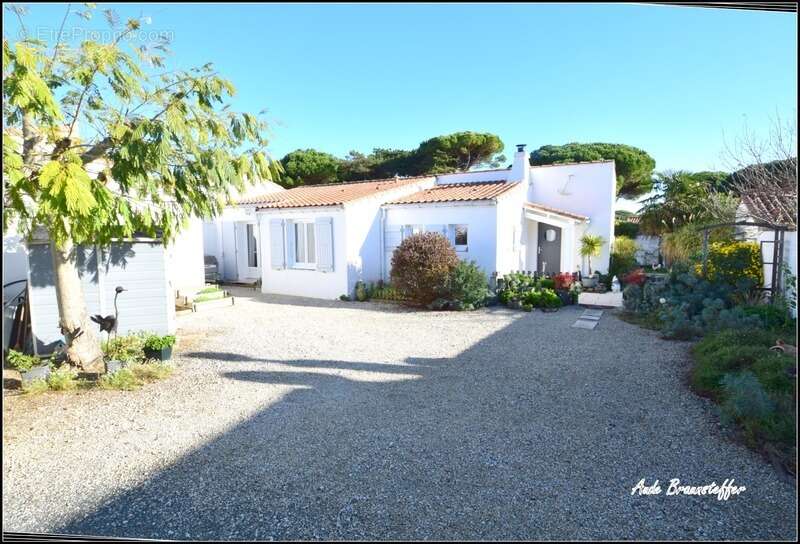 Maison à LE BOIS-PLAGE-EN-RE