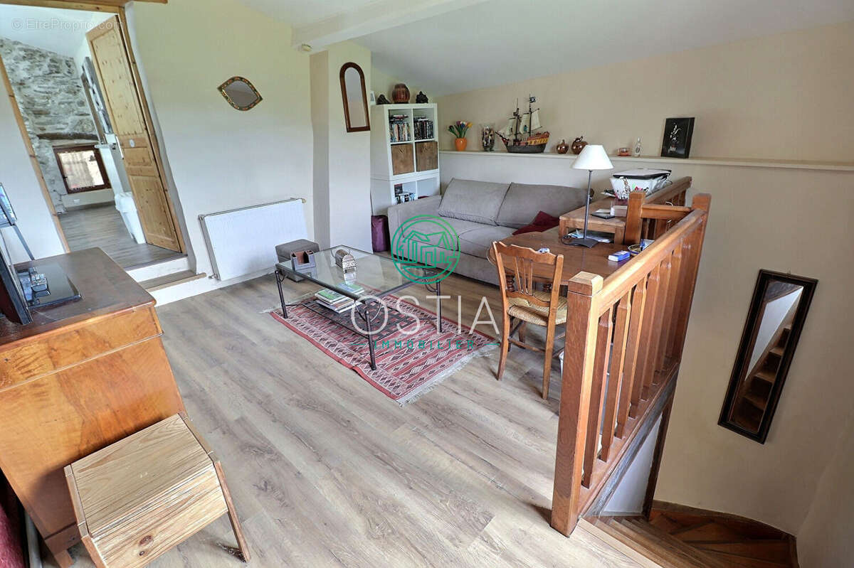 Ferme St Paul En Jarez - En.136m² - photo 10