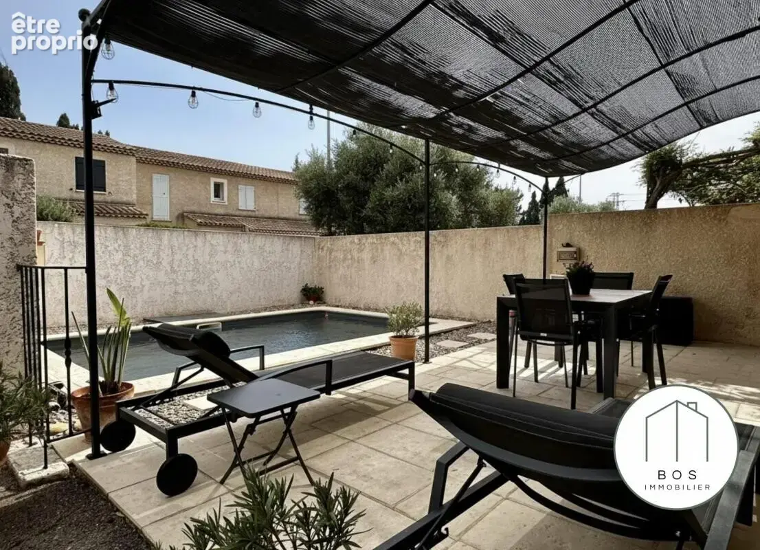 Maison avec piscine et garage - photo 2