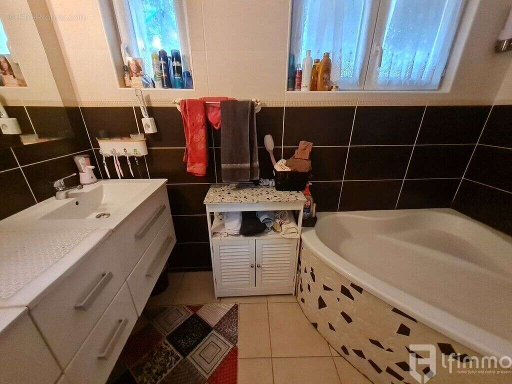 Maison à SAINT-VALLIER