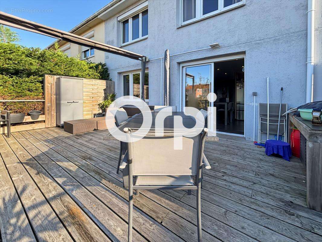 Maison à COUDEKERQUE-BRANCHE