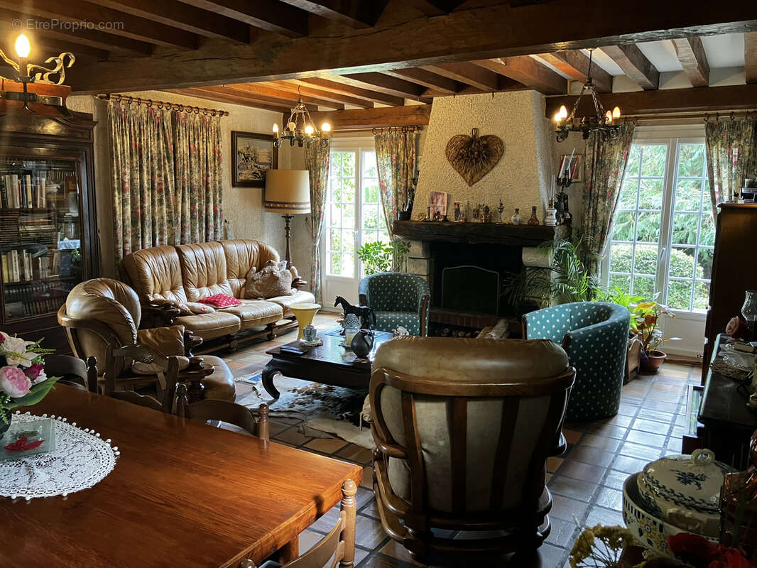 Maison à PACY-SUR-EURE