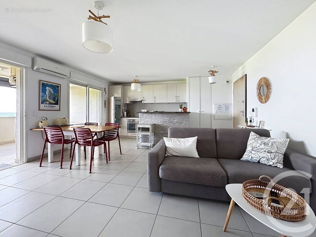 Appartement à SAN-NICOLAO