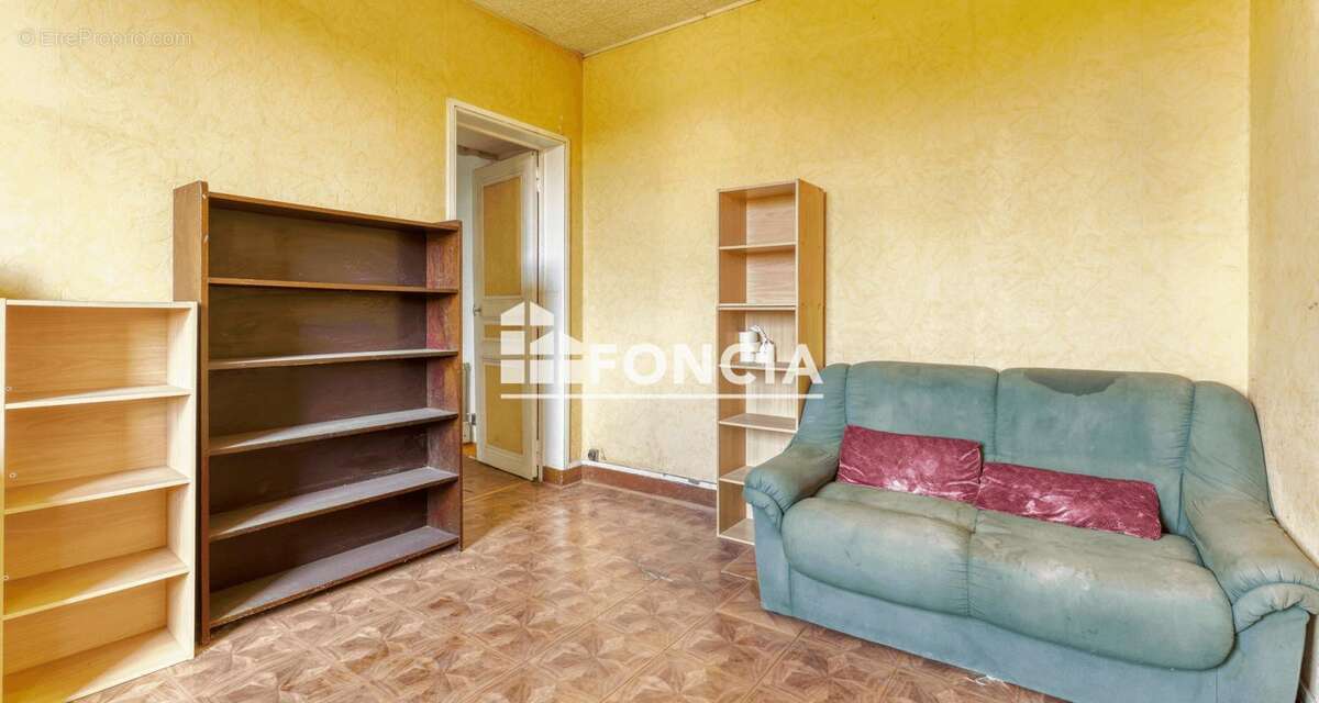 Appartement à VILLENEUVE-SAINT-GEORGES