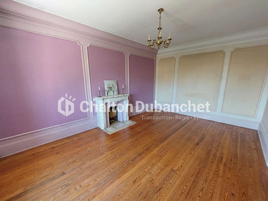Maison 179 m² à Feurs  - photo 9