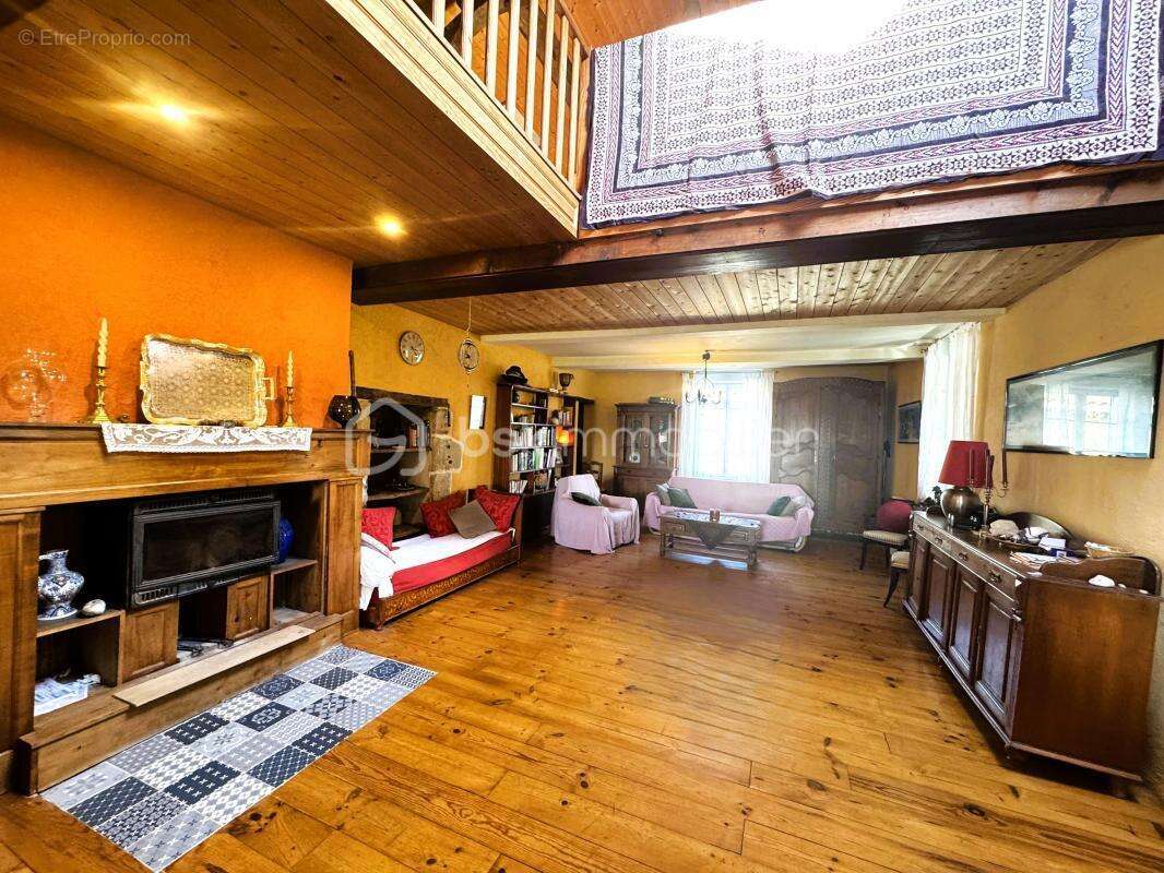 Ferme en pierre d'exception, authenticité et élégance réunies - photo 2