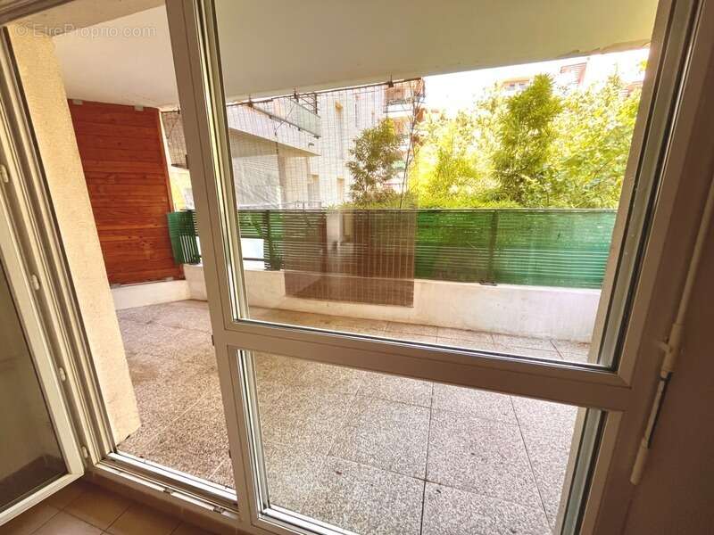 Appartement à MARSEILLE-15E