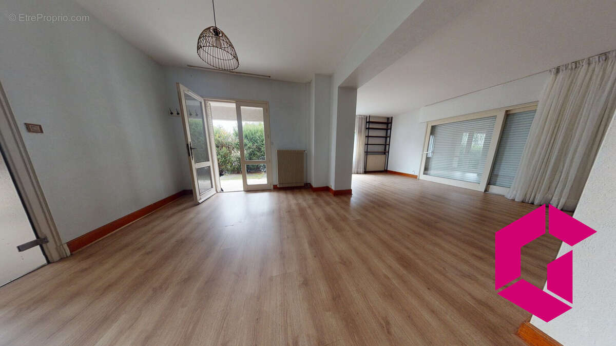 Maison à BRASSAC-LES-MINES