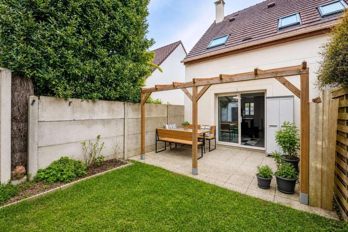 Maison à PONTOISE