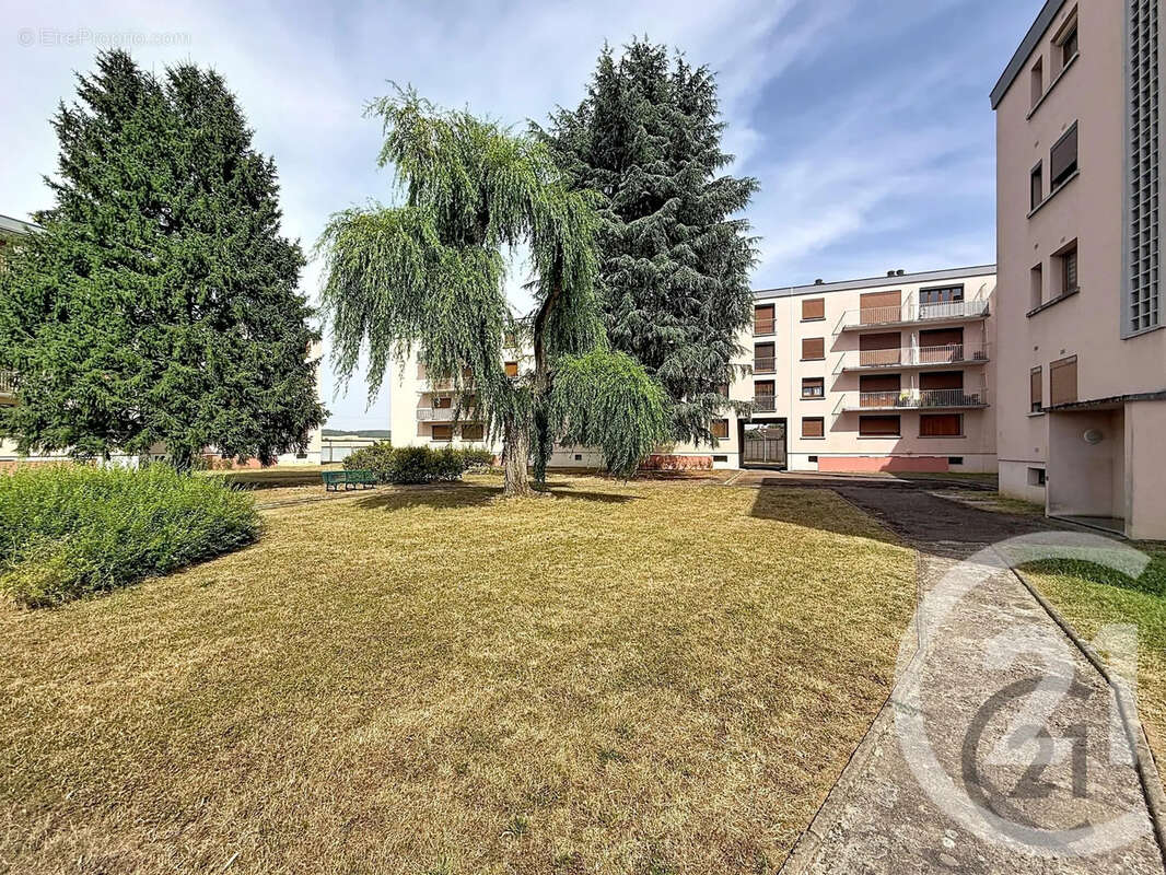 Appartement à SAINT-CLEMENT