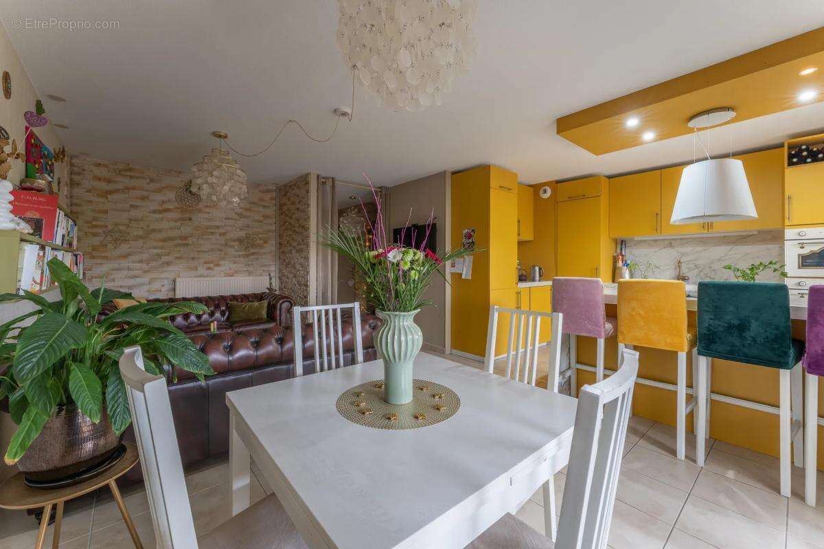 Appartement à SAINT-MEDARD-EN-JALLES