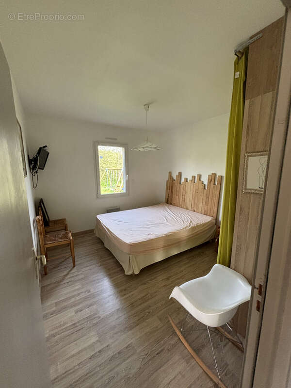 Maison à SAINTE-COLOMBE-DE-VILLENEUVE