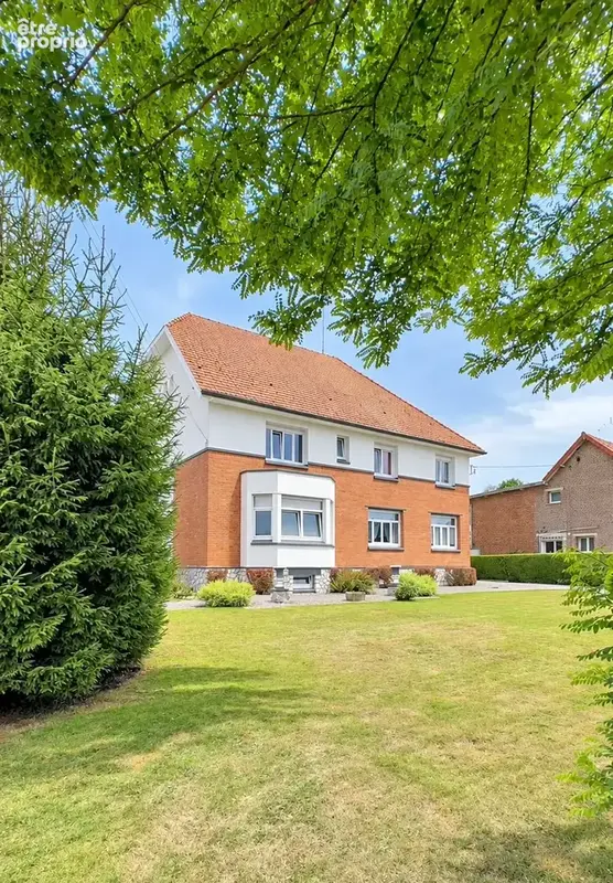 Maison à AVESNELLES