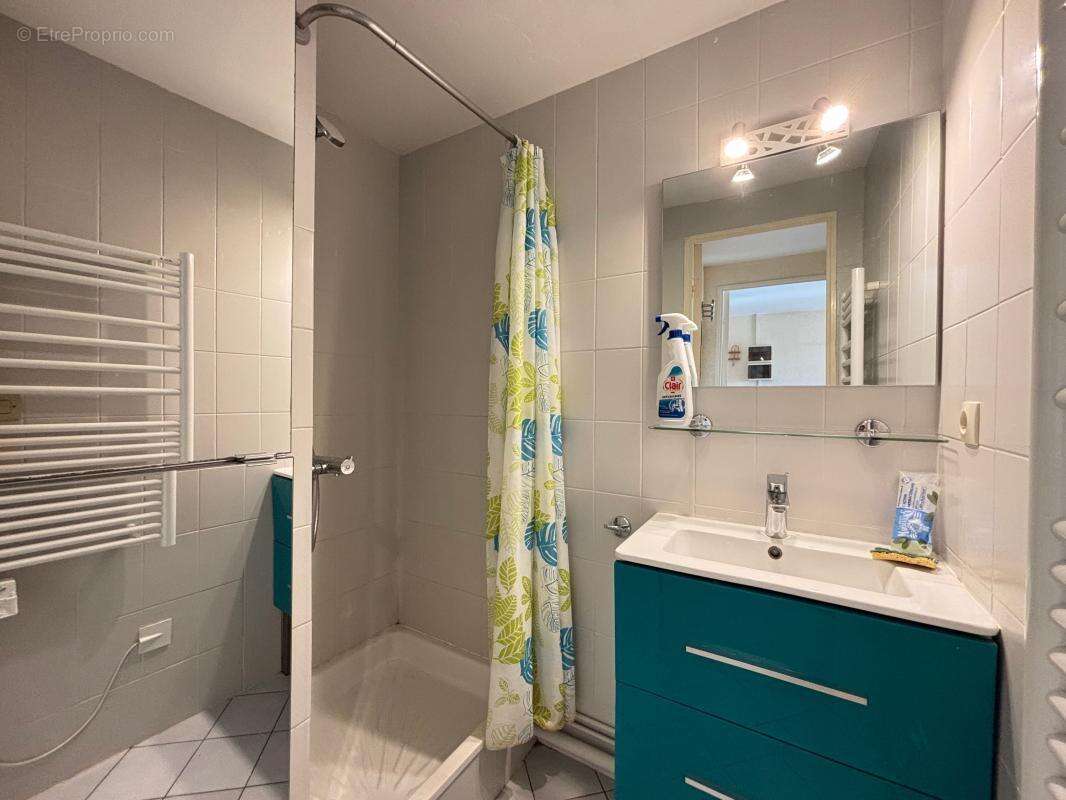 Appartement à VAUX-SUR-MER