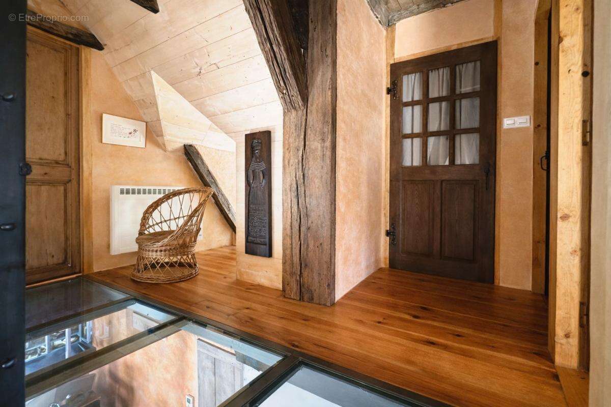 Maison de caractère au cœur de Conques-en-Rouergue  - photo 7