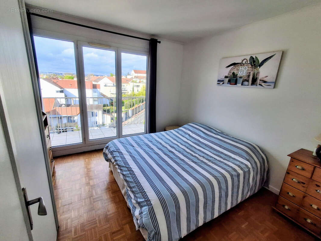 Appartement à BRY-SUR-MARNE