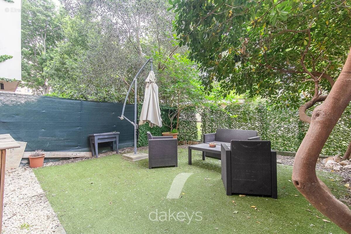 Appartement à MARSEILLE-8E