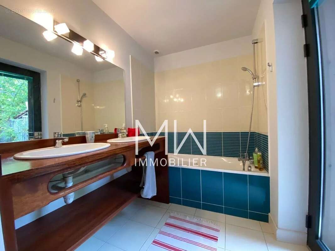 Maison à LEGE-CAP-FERRET