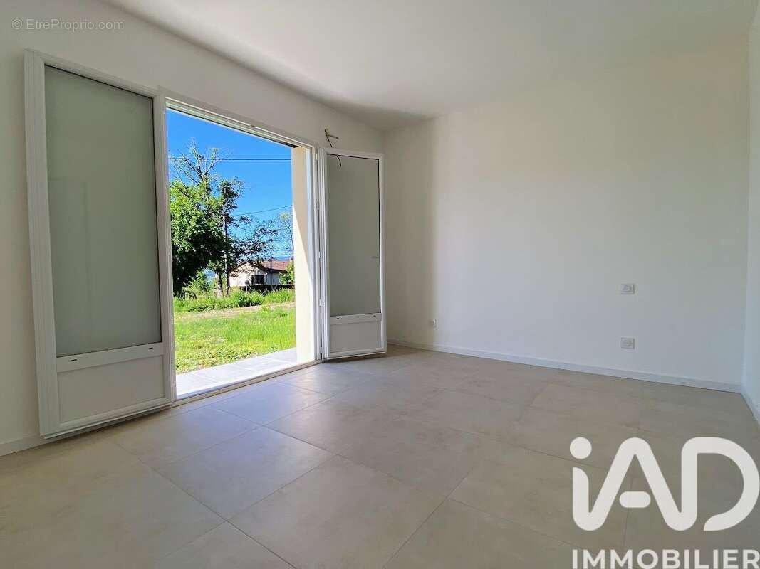 Photo 7 - Maison à JOB