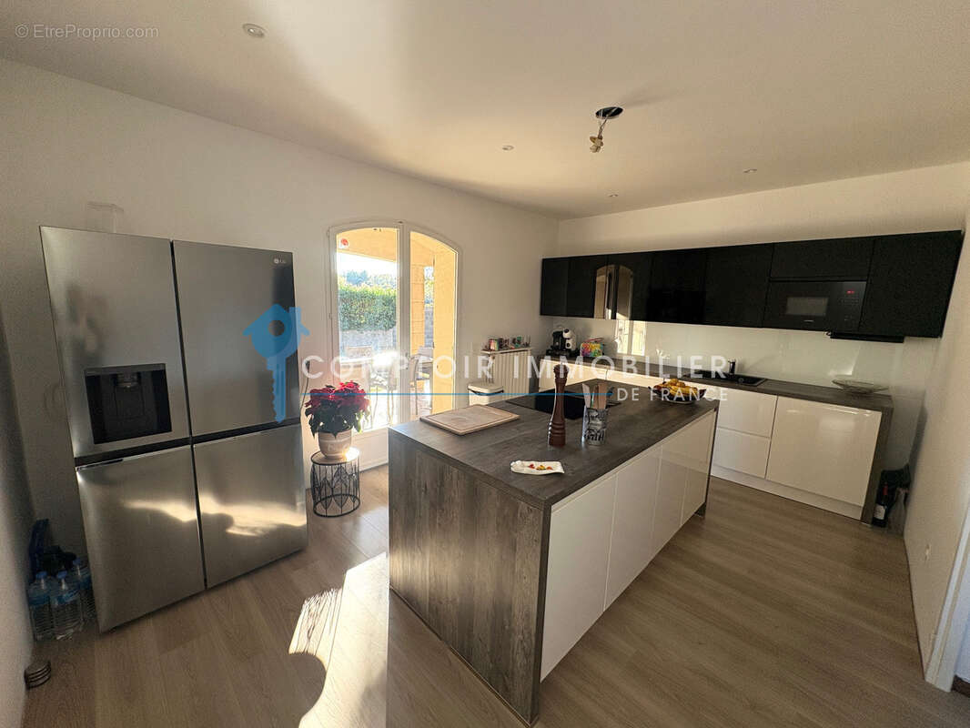 dépt Hérault (34) a vendre Juvignac Maison T5  avec jardin et garage - photo 3