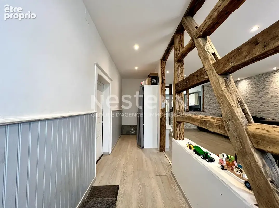 VAUBÉCOURT : Maison de 194m², 7 pièces , 6 chambres, garage et terrain - photo 2