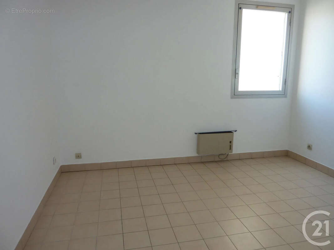 Appartement 63 m² à Sete  - photo 4