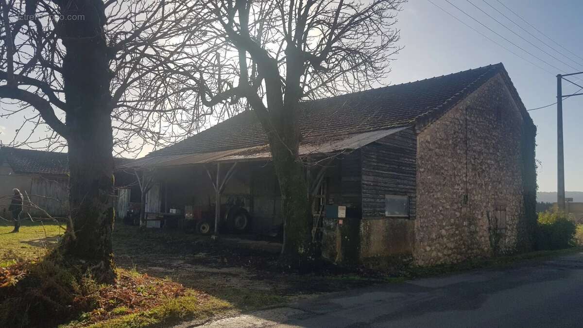 Maison à ANGLARS-JUILLAC