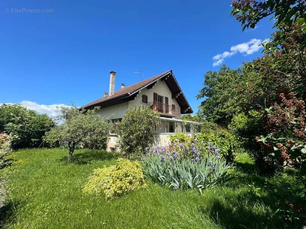Maison à MARIN