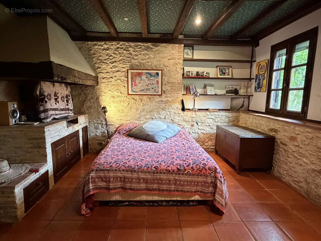 Maison à MONPAZIER