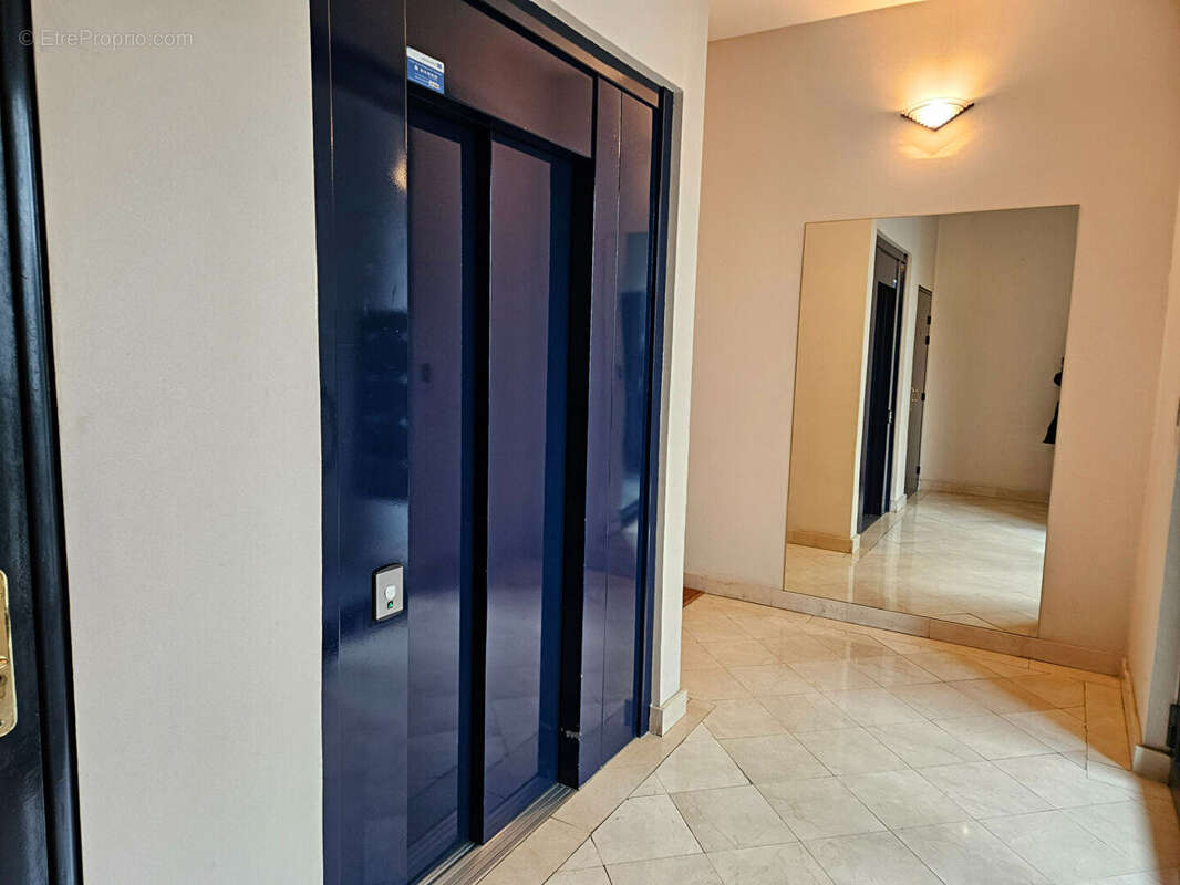 Appartement à MONTIGNY-LE-BRETONNEUX