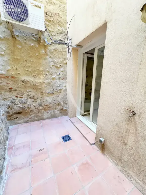 TERRATS : Charmante maison de village  4 pièces - 70 m² rénovée . - photo 7