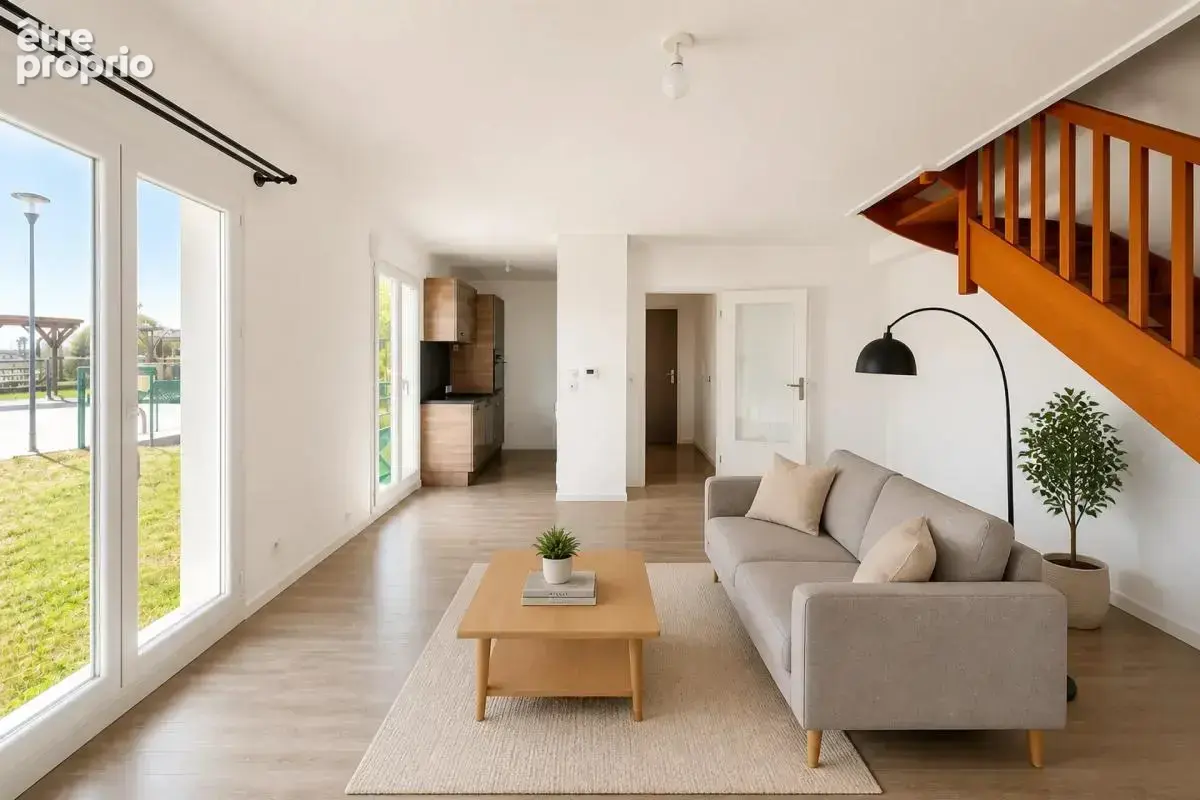 Appartement à SAINT-PRYVE-SAINT-MESMIN