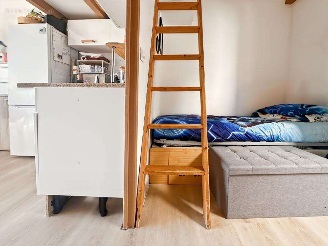 Appartement à VILLENEUVE-LOUBET