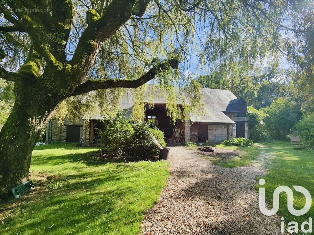 Photo 1 - Maison à SAINT-BRANCHS