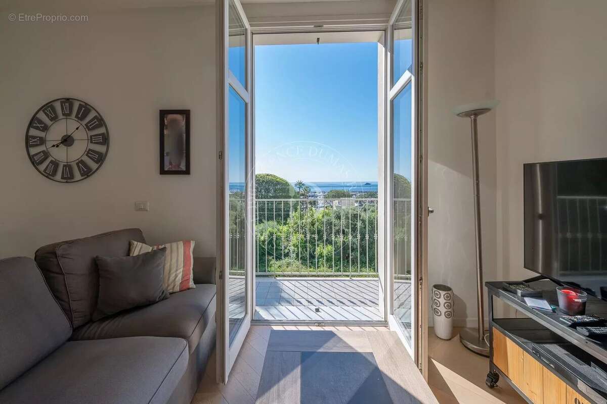 Appartement à BEAULIEU-SUR-MER