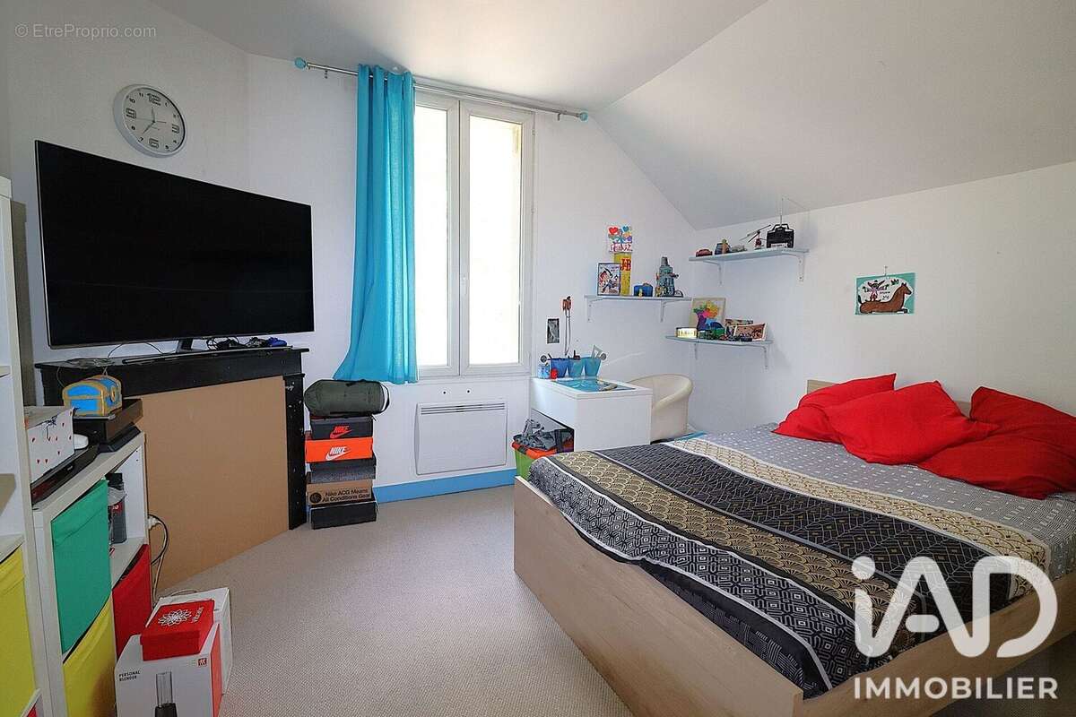 Maison 114 m² à Evreux  - photo 8